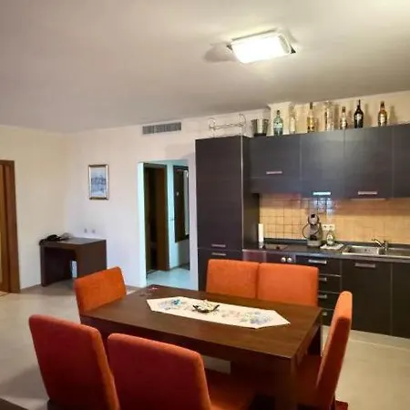 двуспален сънсет ризорт с фронтален изглед към море Lägenhet *