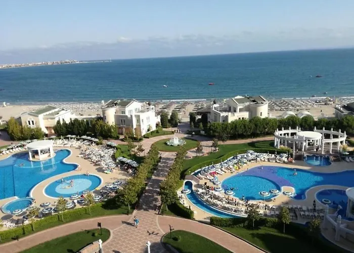 아파트 двуспален сънсет ризорт с фронтален изглед към море *